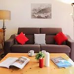 Primavista-3 By Interhome