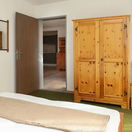 Primavista-3 By Interhome Apartman Zermatt