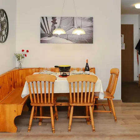 Primavista-3 By Interhome *